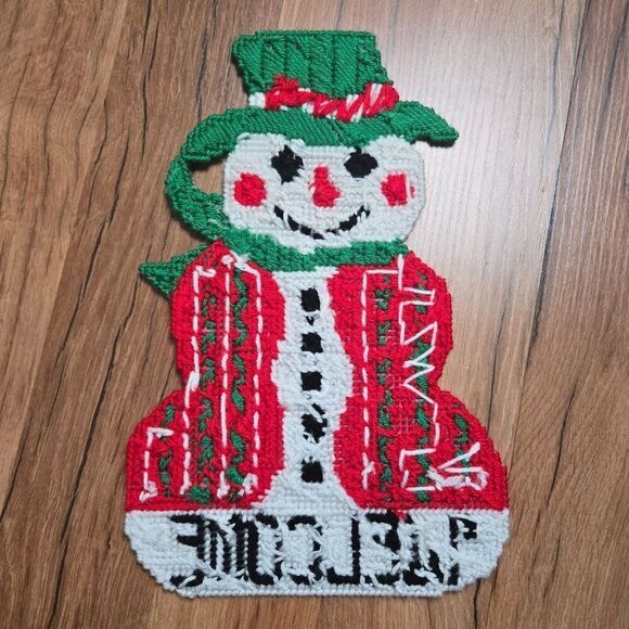 Plastic Canvas Snowman Welcome Sign Holiday Christmas - Picture 4 of 4
